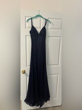 Elegant Navy Sequin Evening Gown with Spaghetti Straps. Size 0